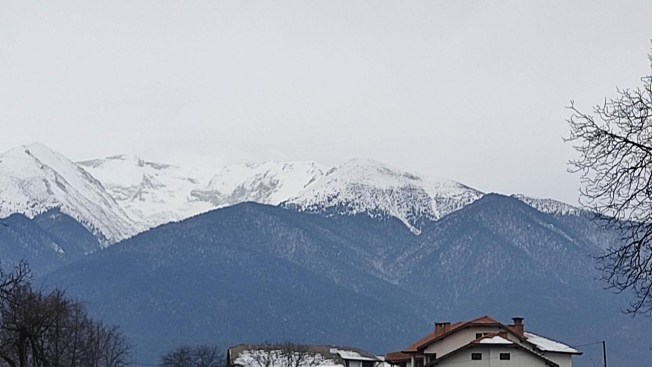 Annett Apartments At Emerald Hotel Bansko Exterior photo